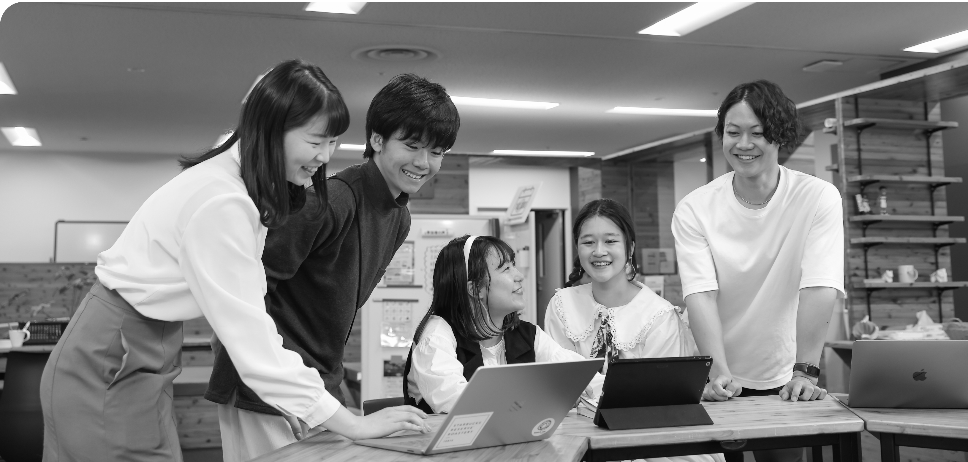 ABOUT US｜Sketch Lab（スケッチラボ） 未来を描ける場所。出会える、そして一歩踏み出せる｜富山駅前CiC